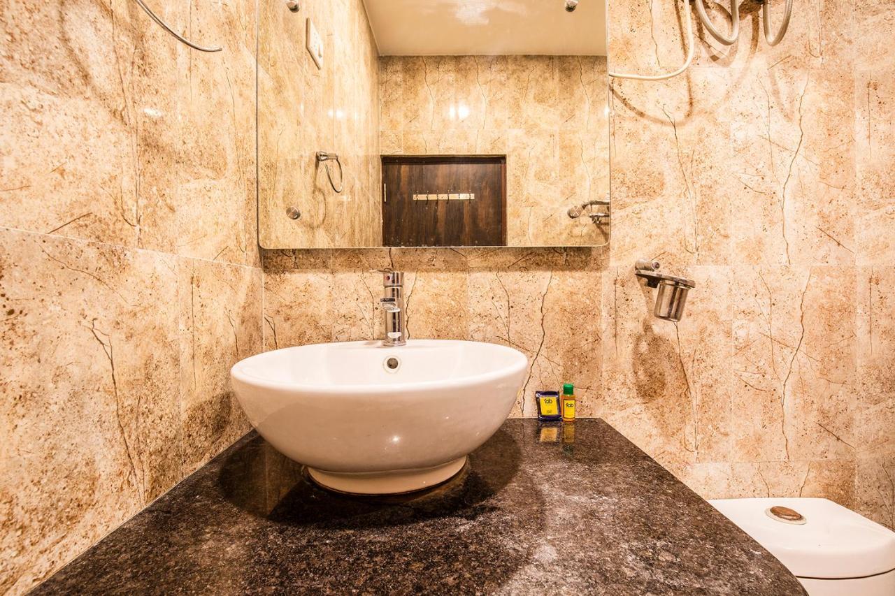 Fabhotel Shoba Estate Delhi Airport Нью-Дели Экстерьер фото