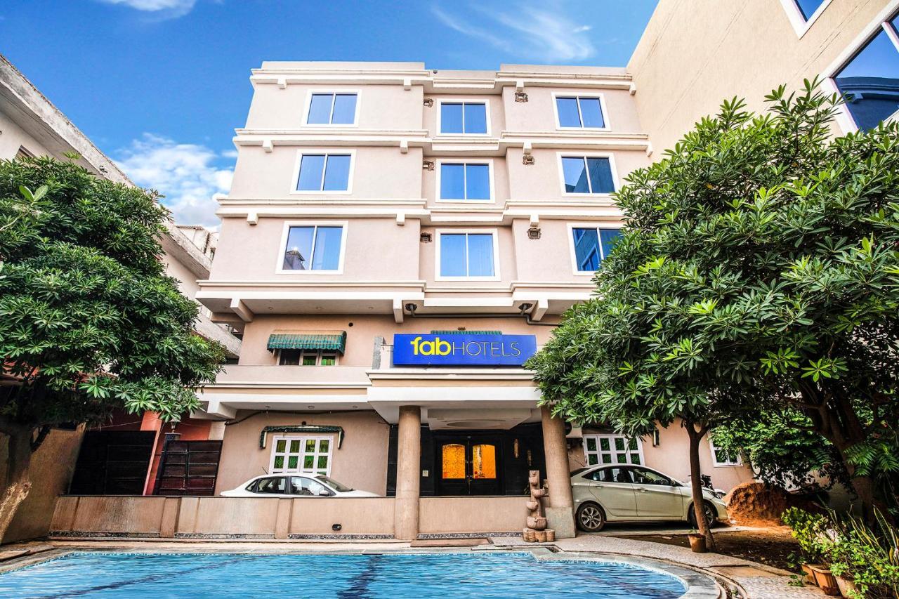 Fabhotel Shoba Estate Delhi Airport Нью-Дели Экстерьер фото